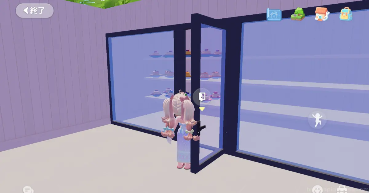 壁に窓やドアを取り付ける